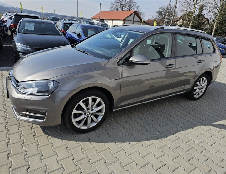 Volkswagen Golf Kombi 1,4 l 92 kw