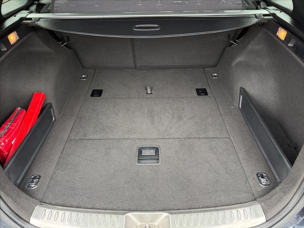 Hyundai i40 Kombi 1,7 l 104 kw