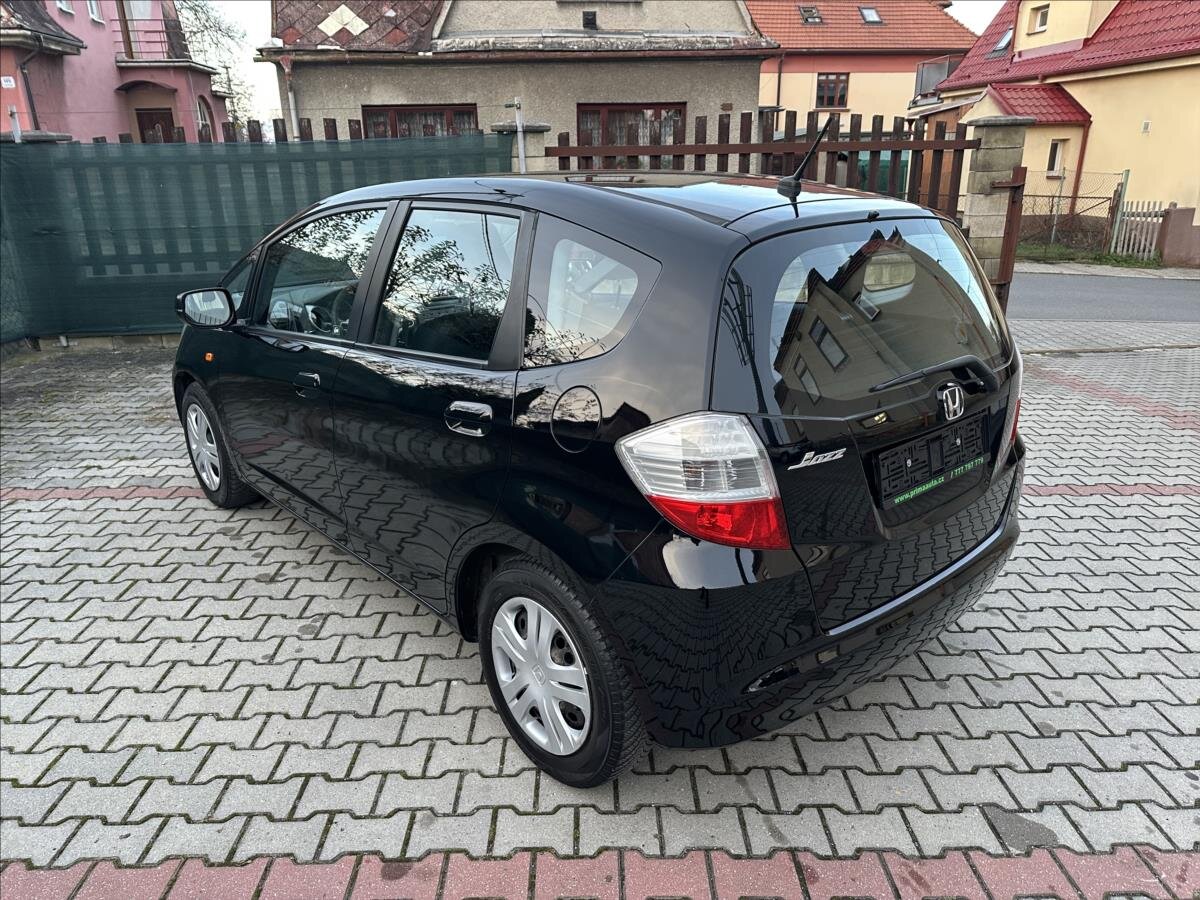 Honda Jazz Hatchback 1,2 l 66 kw