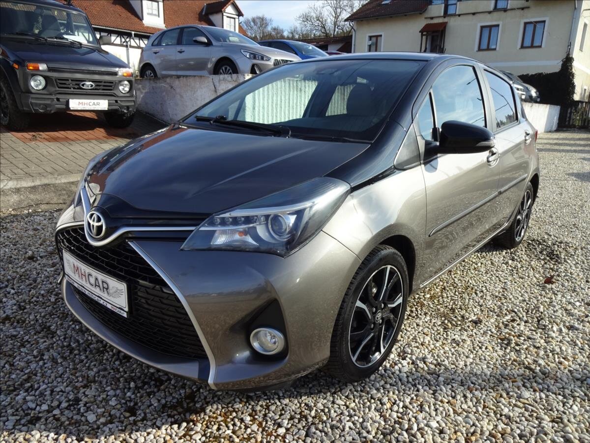 Toyota Yaris Kombi 1,3 l 73 kw