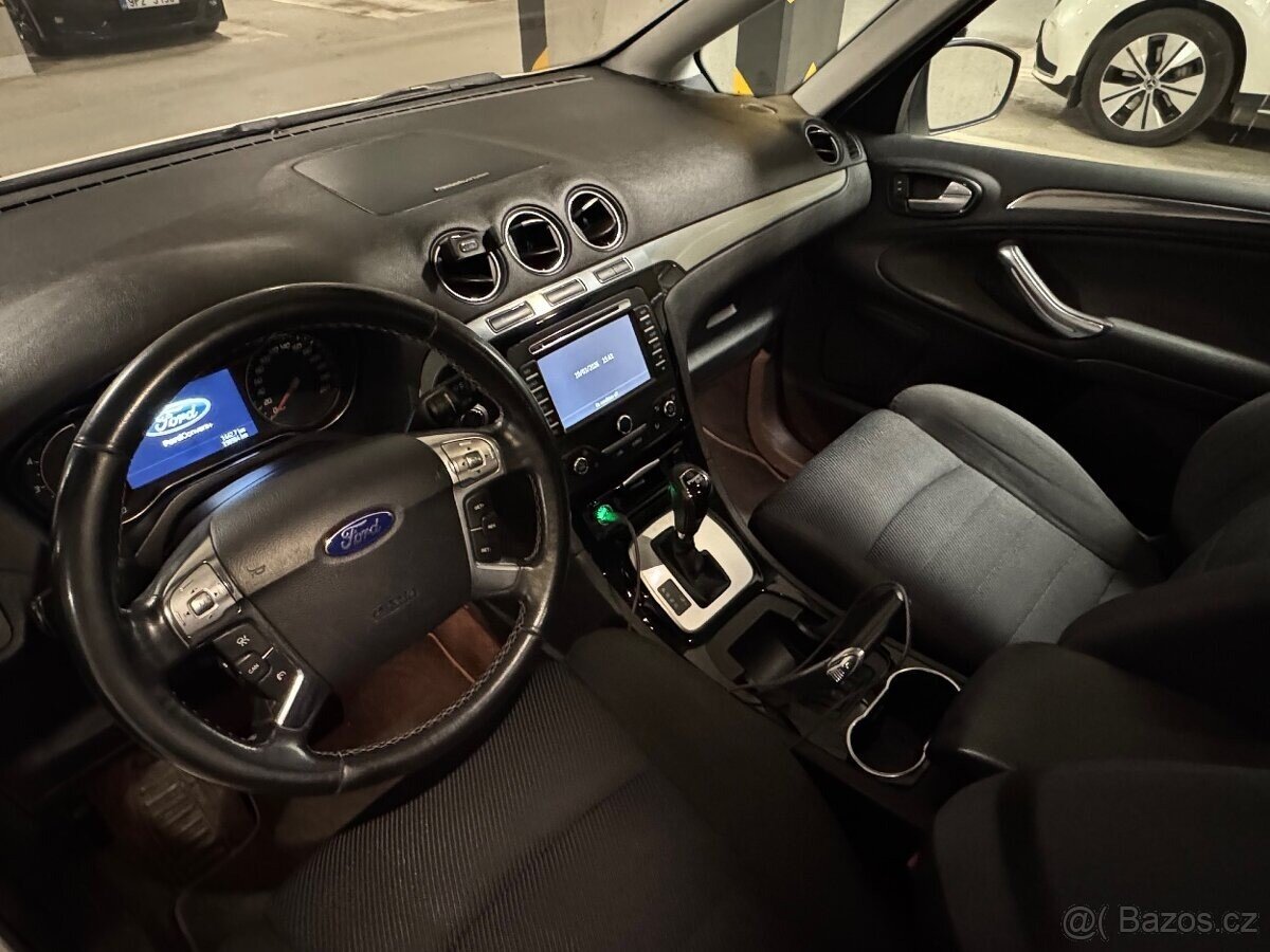 Ford S-MAX MPV 2,0 l 120 kw
