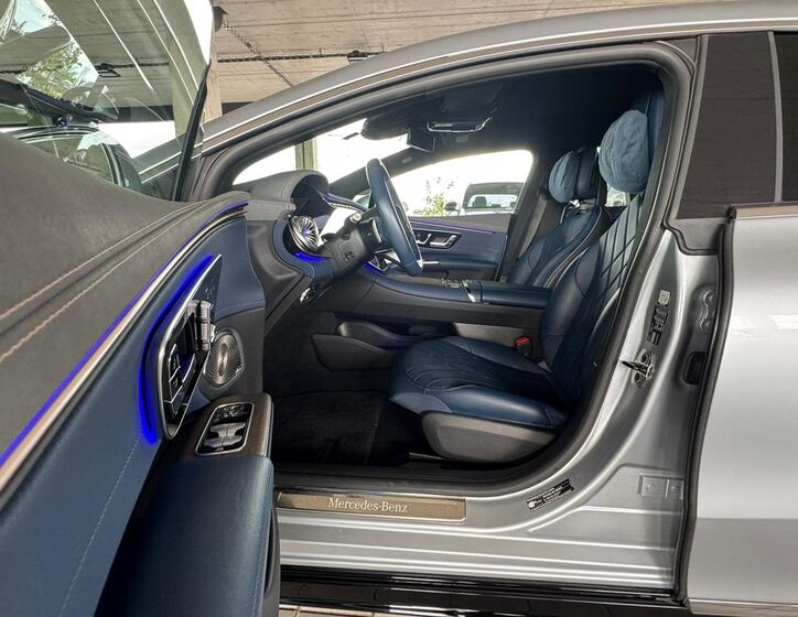 Mercedes-Benz EQS 11