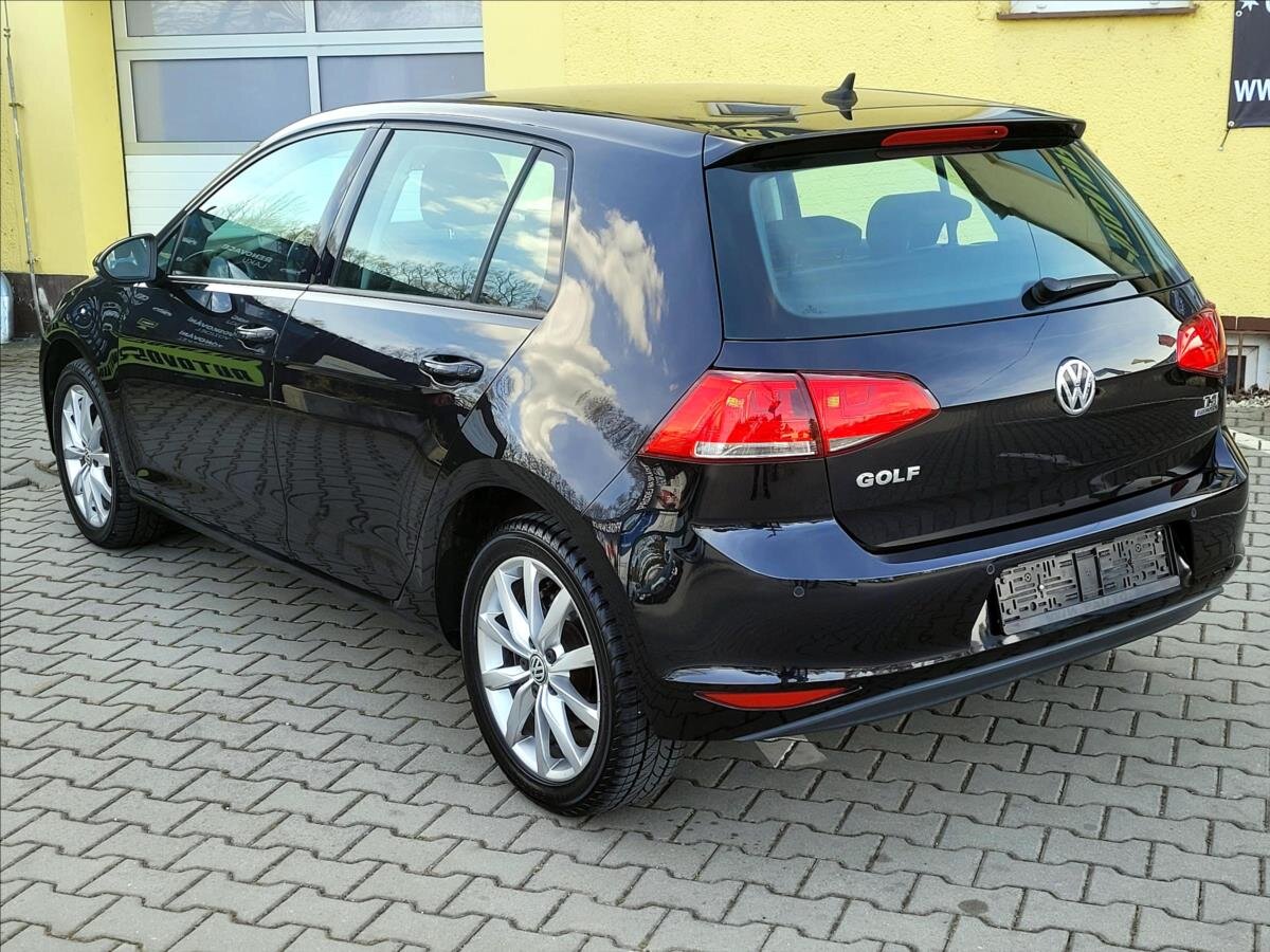 Volkswagen Golf Hatchback 1,2 l 63 kw
