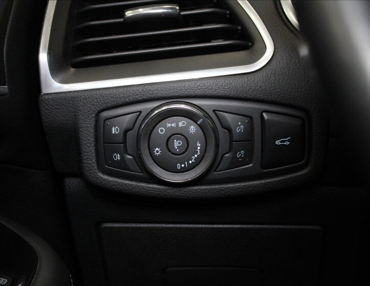 Ford Galaxy MPV 2,0 l 110 kw