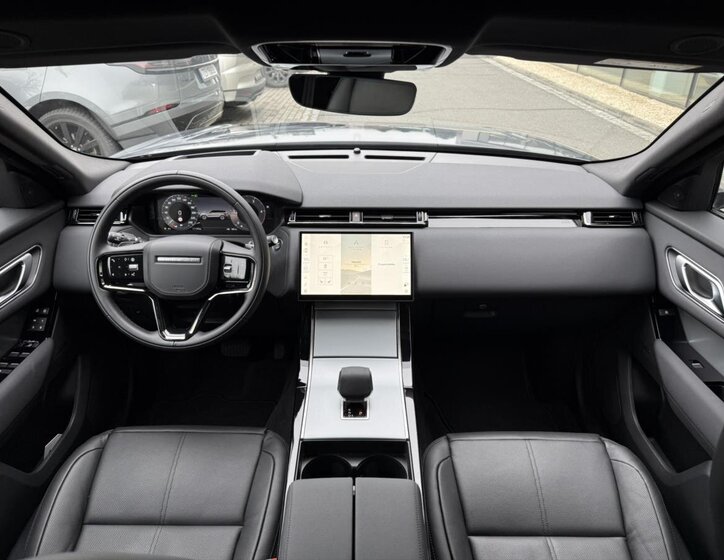 Land Rover Range Rover Velar SUV 2,0 l 150 kw