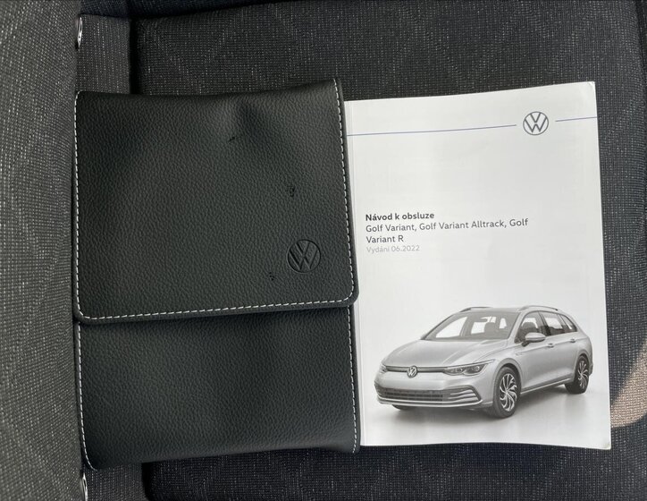 Volkswagen Golf Kombi 999,0 81 kw