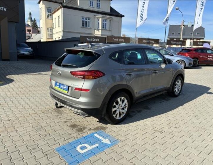 Hyundai Tucson SUV 1,6 l 130 kw