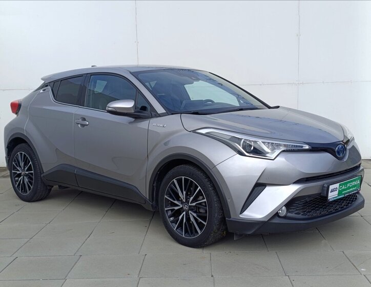Toyota C-HR Hatchback 1,8 l 72 kw