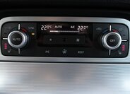 Volkswagen Touareg 17