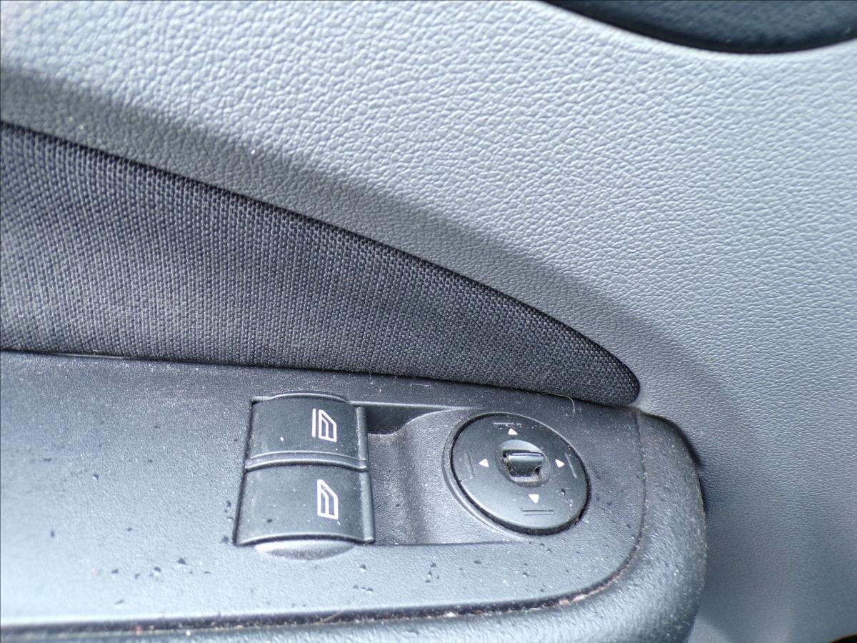 Ford Focus Kombi 1,6 l 74 kw