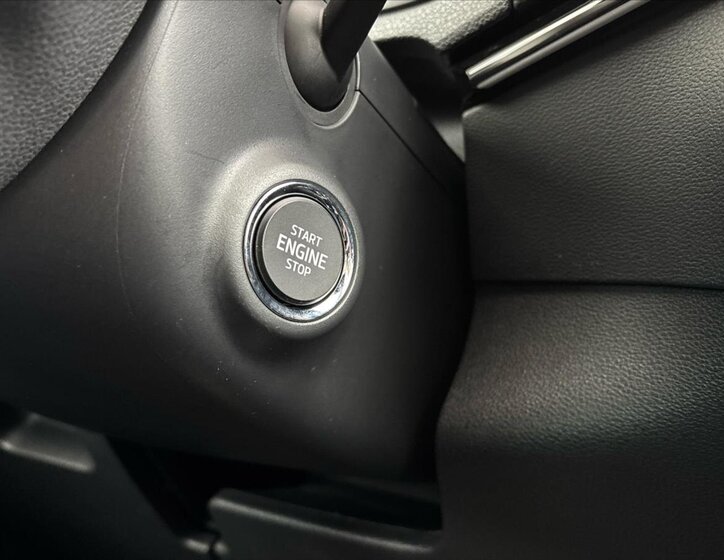 Škoda Karoq SUV / Terénní 1,5 l 110 kw