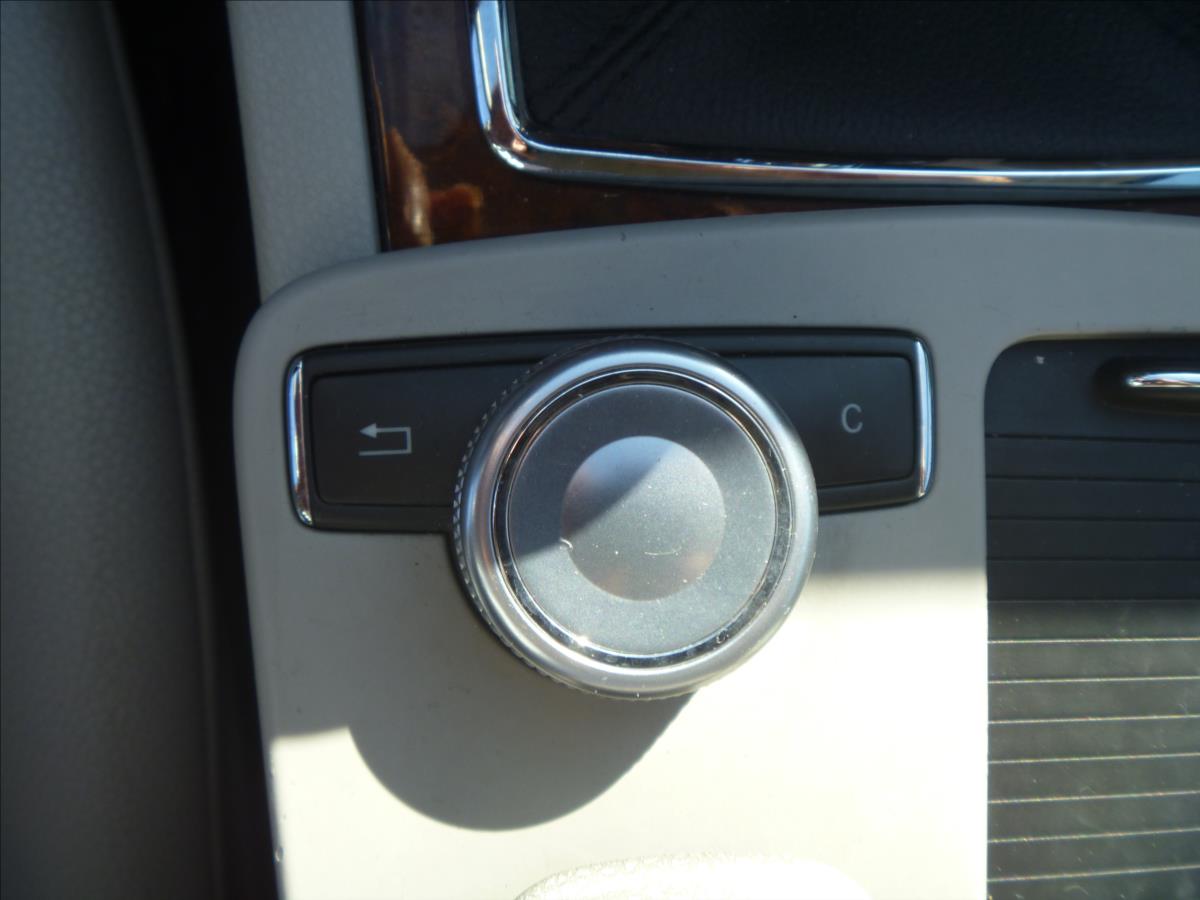 Mercedes-Benz Třídy C Kombi 2,1 l 100 kw