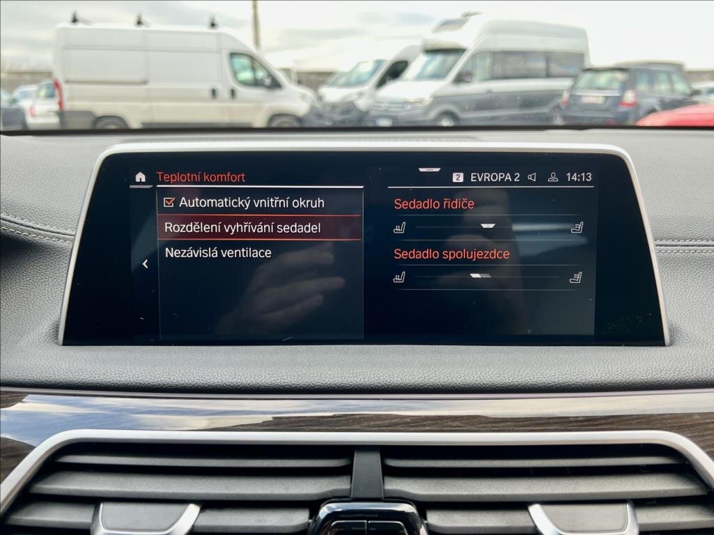 BMW Řada 7 Ostatní 3,0 l 210 kw