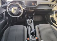 Peugeot 2008 Hatchback 1,2 l 74 kw