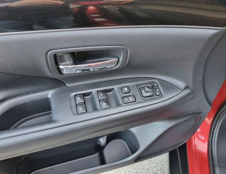 Mitsubishi Outlander 22