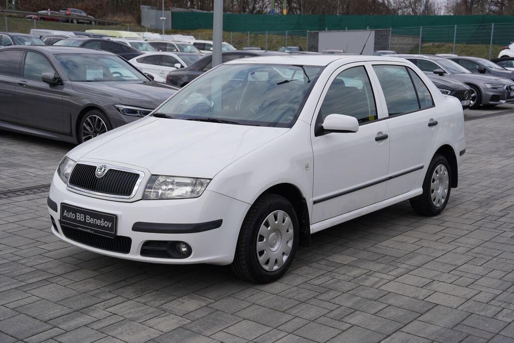 Škoda Fabia Sedan / Limuzína 1,2 l 47 kw
