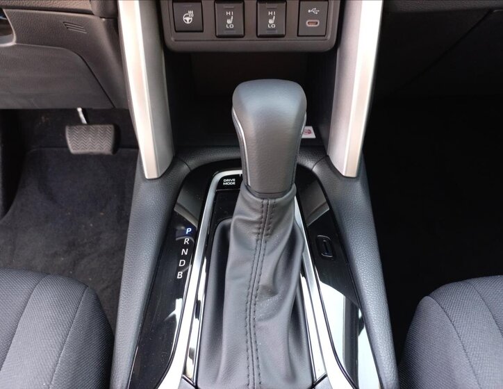 Toyota Corolla Cross 14