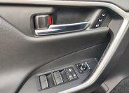 Toyota RAV4 SUV / Terénní 2,5 l 163 kw