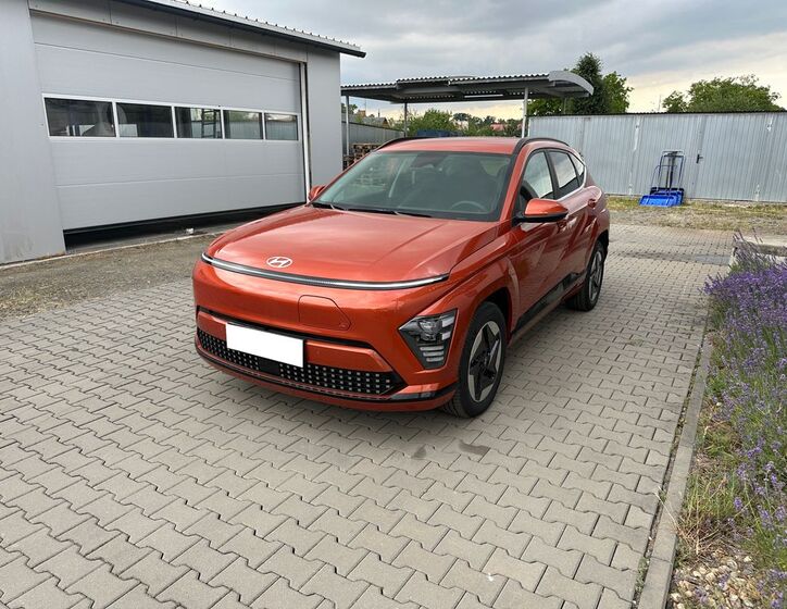 Hyundai Kona 3