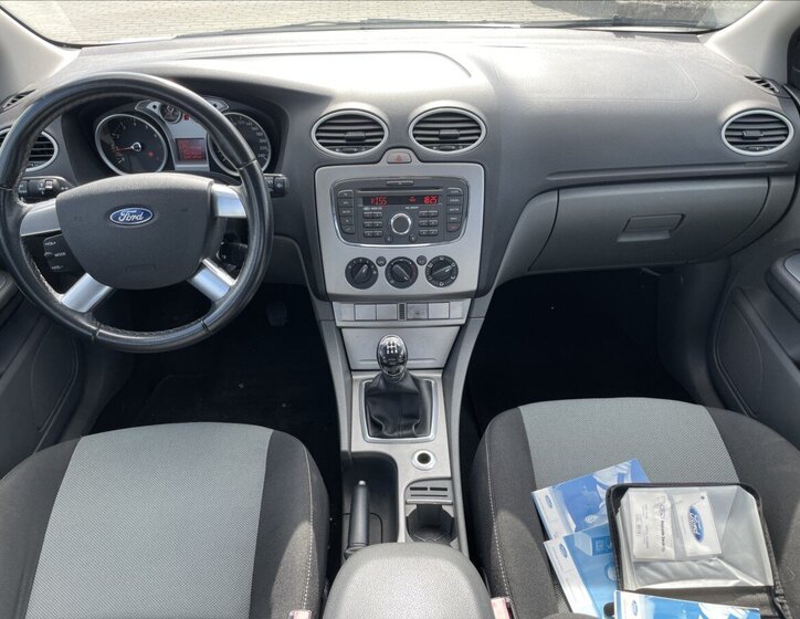 Ford Focus Hatchback 1,6 l 74 kw