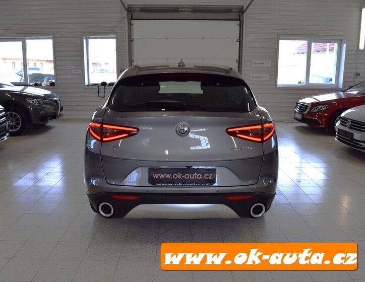 Alfa Romeo Stelvio SUV 0,0 150 kw