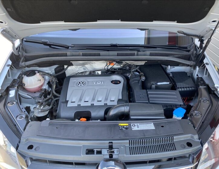 Volkswagen Sharan MPV 2,0 l 103 kw