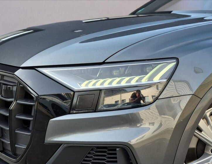 Audi SQ8 SUV / Terénní 4,0 l 320 kw