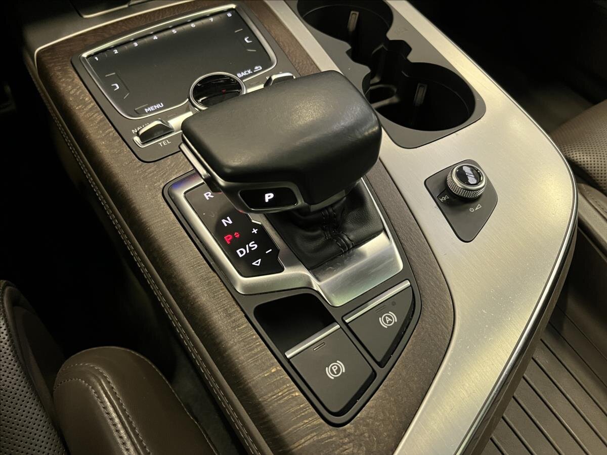 Audi SQ7 SUV / Terénní 4,0 l 320 kw