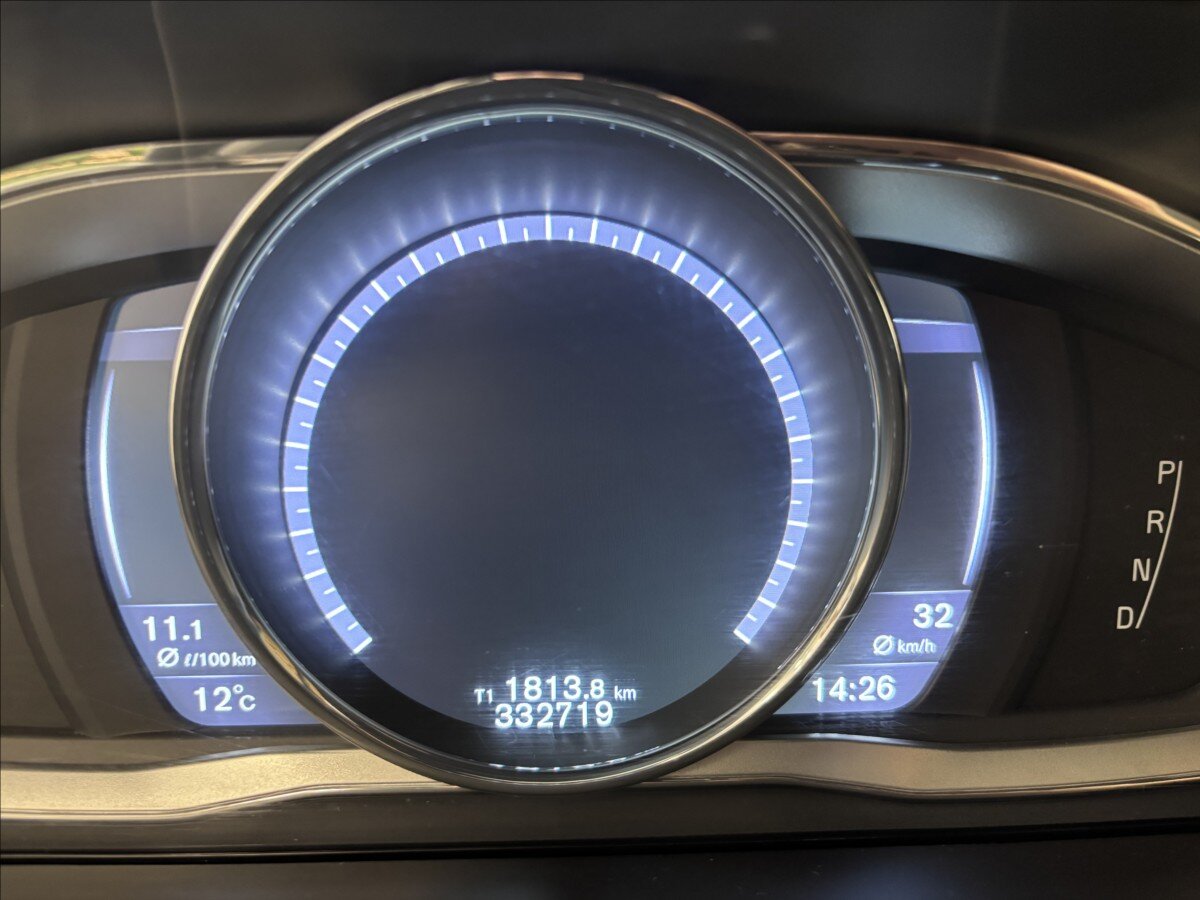 Volvo XC60 Kombi 2,4 l 140 kw