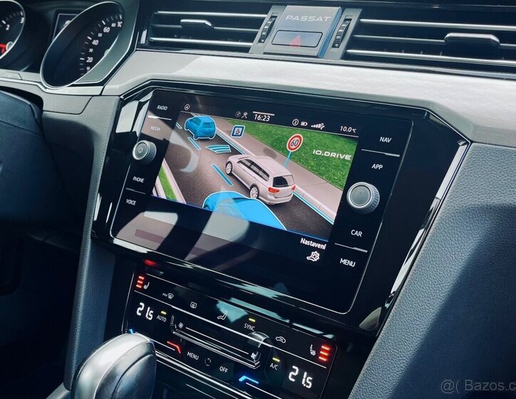 Volkswagen Passat Kombi 0,0 110 kw