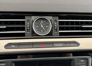 Volkswagen Passat Sedan / Limuzína 2,0 l 140 kw