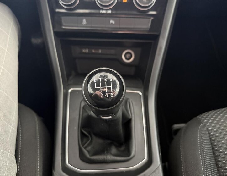 Volkswagen Touran Kombi 1,2 l 81 kw