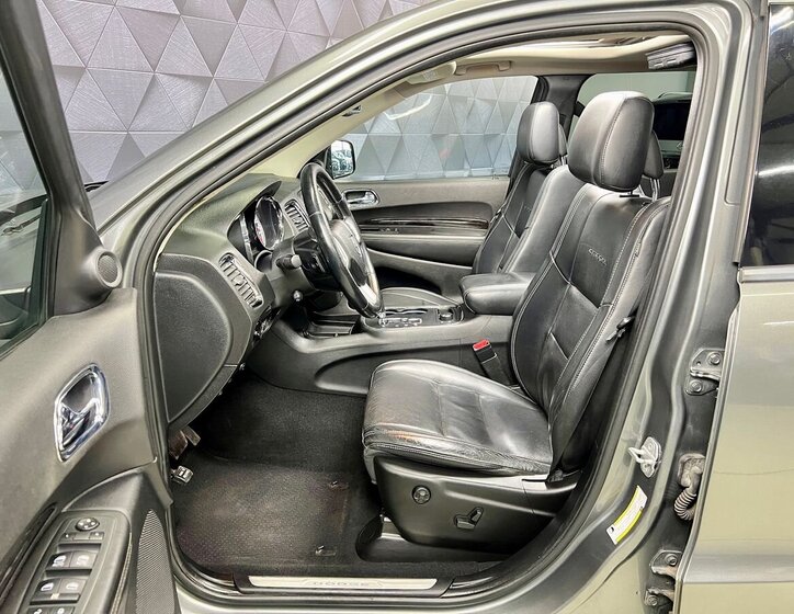 Dodge Durango SUV / Terénní 5,7 l 268 kw
