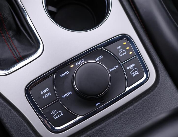 Jeep Grand Cherokee 31