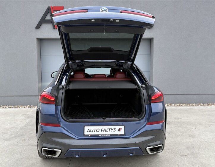 BMW X6 SUV / Terénní 3,0 l 245 kw