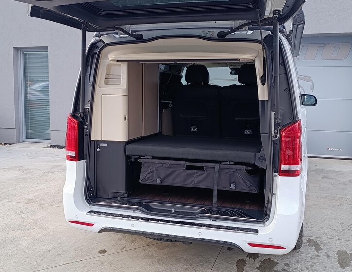 Mercedes-Benz Třídy V Kombi 2,1 l 140 kw