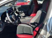 Toyota C-HR Hatchback 2,0 l 111 kw