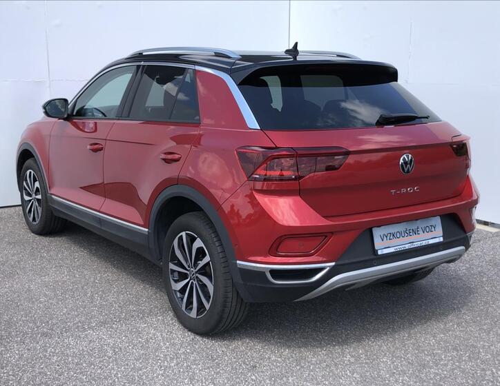Volkswagen T-Roc 9