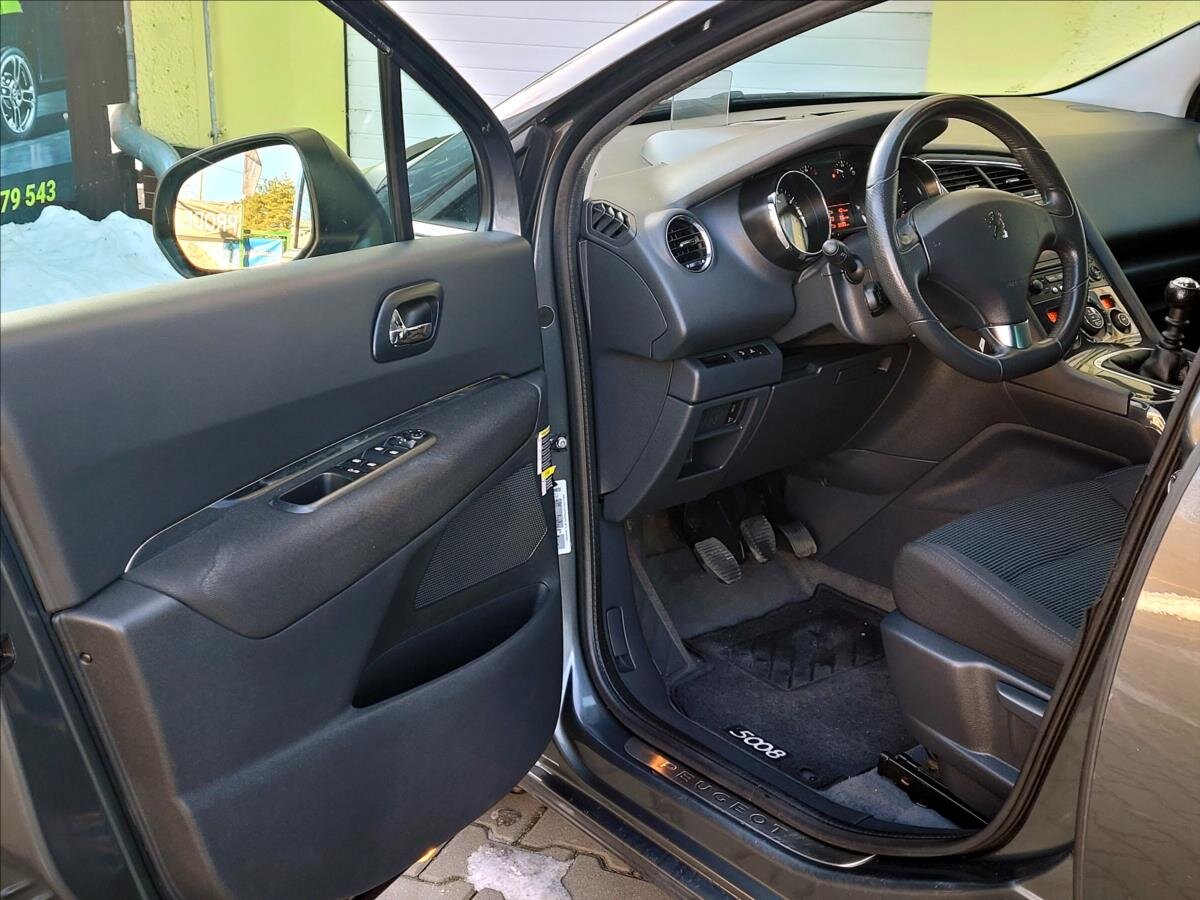 Peugeot 5008 MPV 1,6 l 115 kw