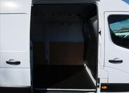 Renault Master 17