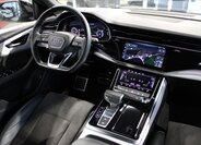 Audi Q8 SUV 3,0 l 210 kw