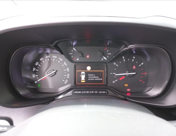 Toyota ProAce City 16