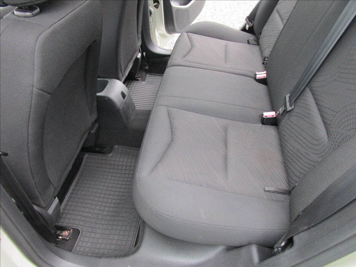 Peugeot 308 Hatchback 1,6 l 66 kw