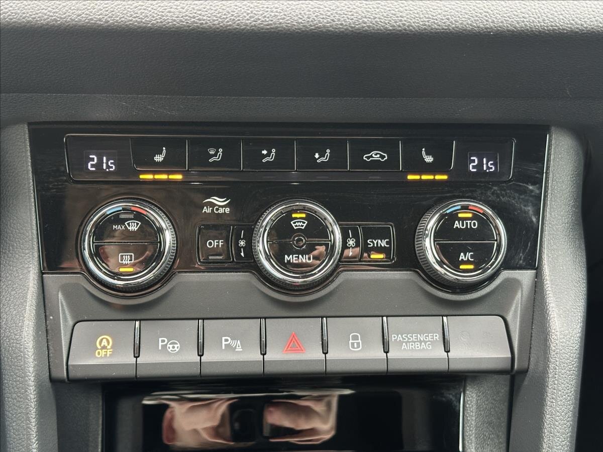 Škoda Karoq SUV / Terénní 2,0 l 140 kw