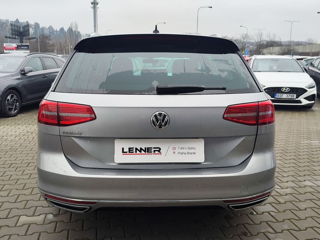 Volkswagen Passat Sedan 2,0 l 140 kw