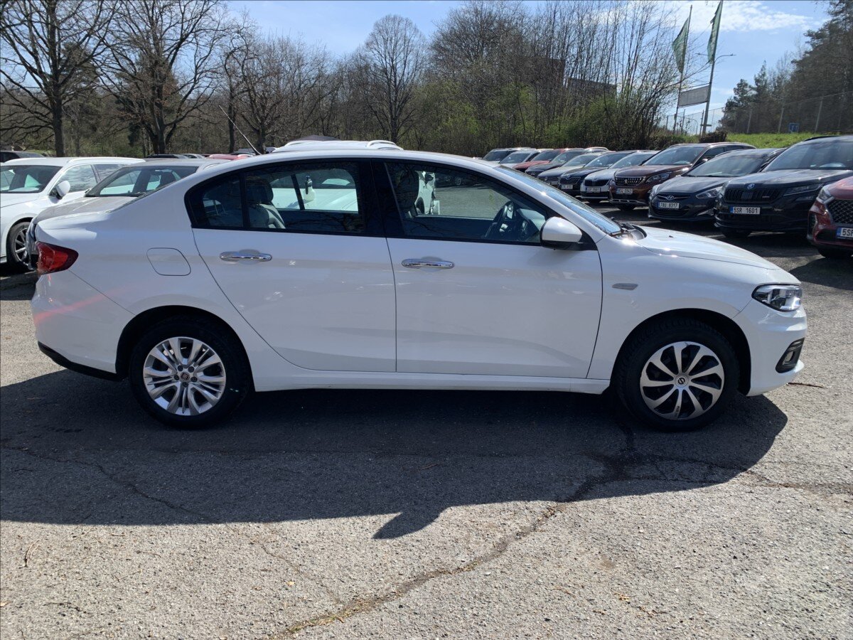 Fiat Tipo Sedan / Limuzína 1,4 l 70 kw