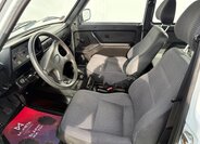 Lada Niva SUV 1,7 l 61 kw