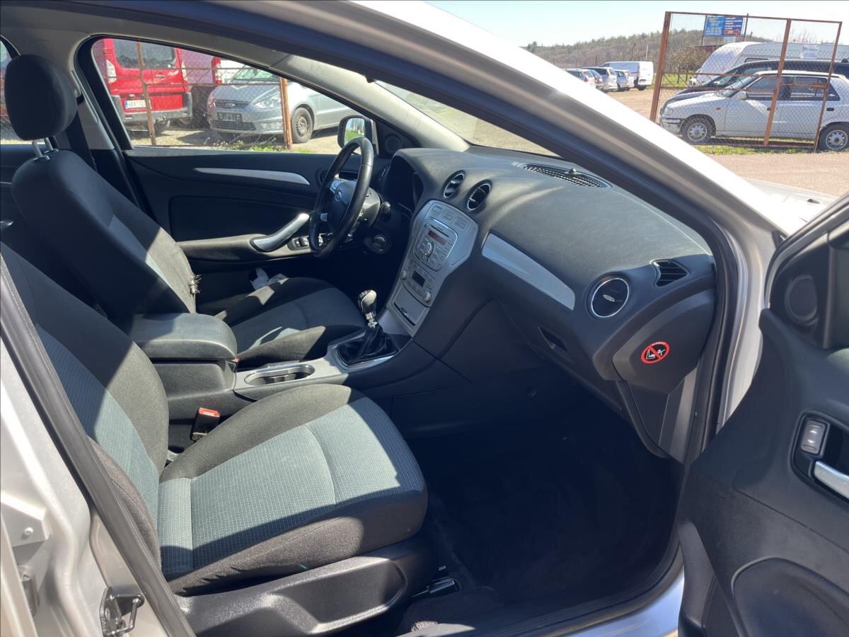 Ford Mondeo Kombi 2,0 l 103 kw