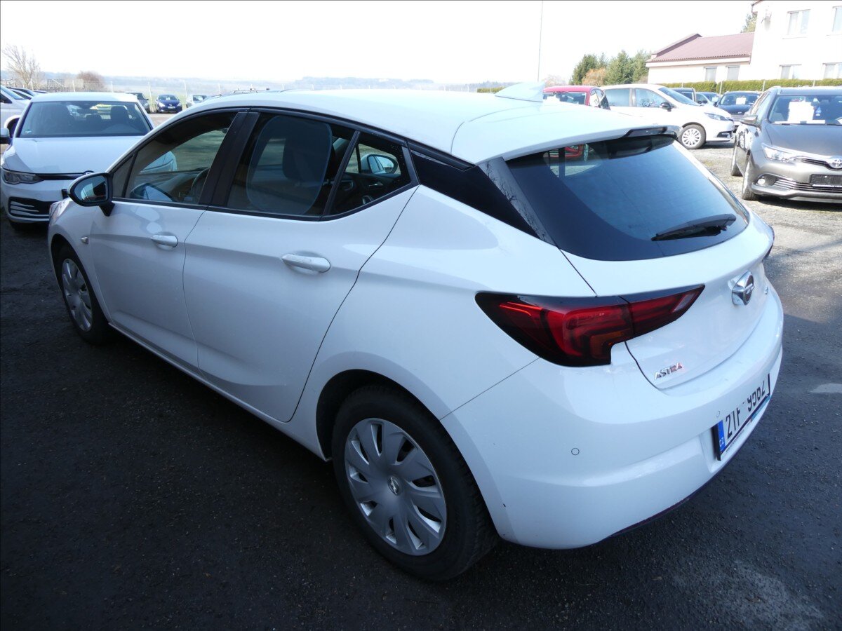 Opel Astra Hatchback 1,6 l 81 kw