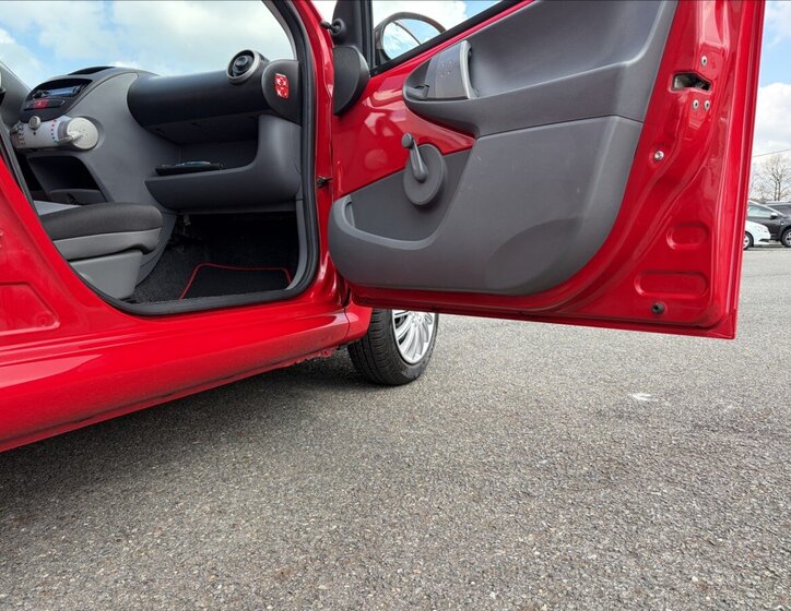 Citroën C1 Hatchback 998,0 50 kw